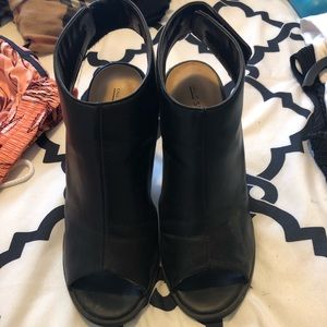 Call it spring heels/sandals